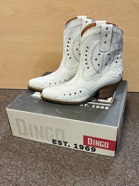 Dingo Women's Precious Leather Boot - White